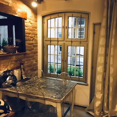 Triplex Avec Terrasse, Aux Pieds De La Cathedrale, 5 Personnes Apartamento *
